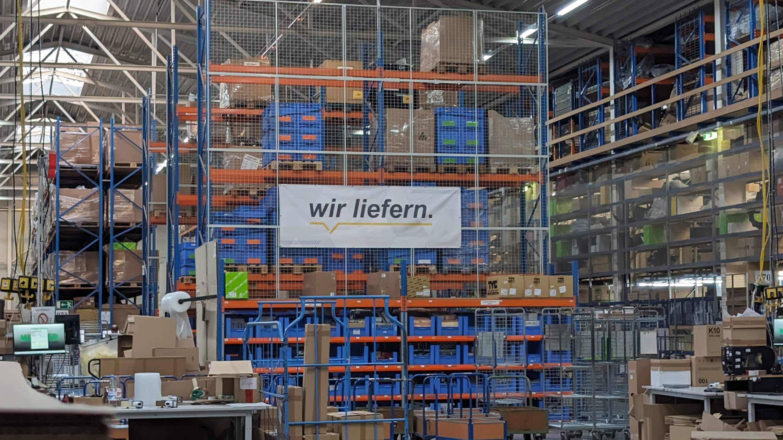 autoteile-post-lager-wir-liefern